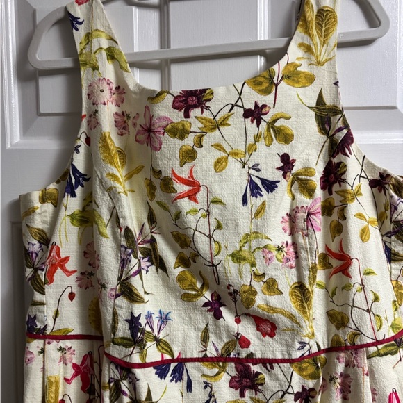 Floral Sleeveless Cocktail Dress - Picture 3 of 5